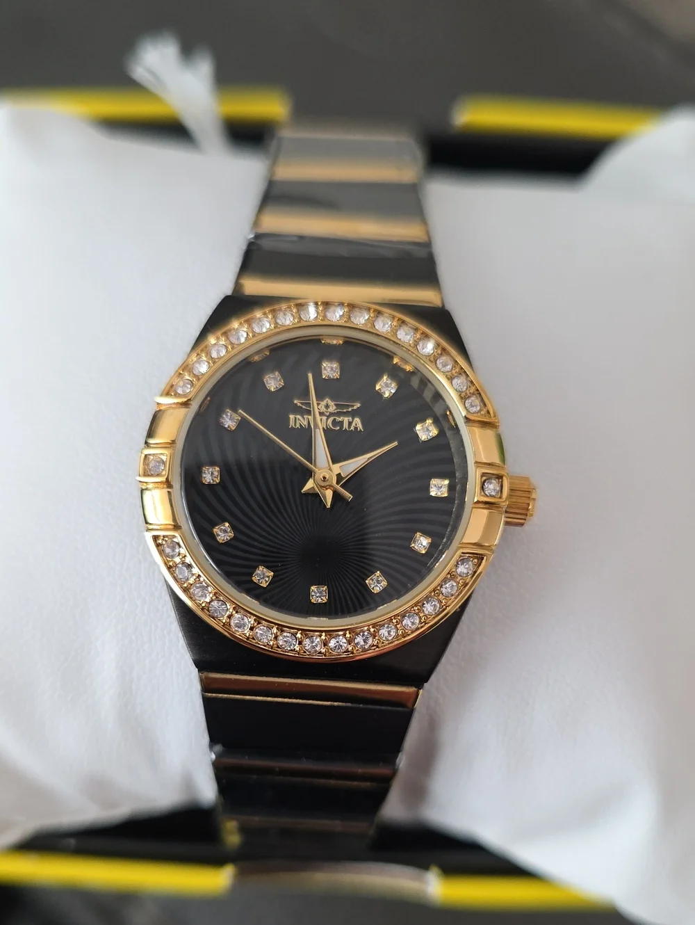744. Invicta Angel Lady 70267 Ladies 27.8mm Watch